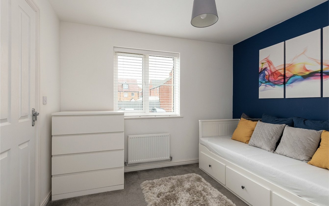 Peach Blossom Drive, Iwade, Sittingbourne, Kent, ME9, 5045, image-9 - Quealy & Co