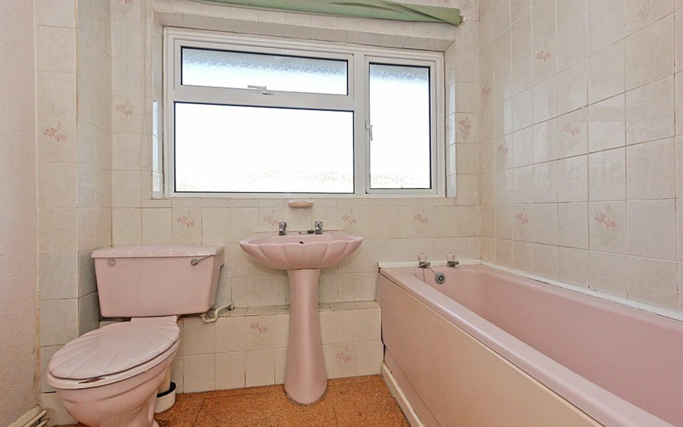 Clive Road, Sittingbourne, Kent, ME10, 5059, image-7 - Quealy & Co