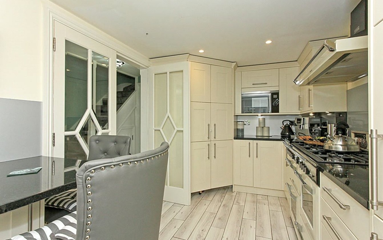 Bradfield Avenue, Teynham, Sittingbourne, ME9, 5084, image-10 - Quealy & Co