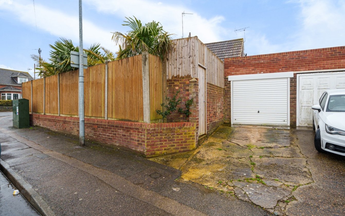 Staplehurst Road, Sittingbourne, Kent, ME10, 5091, image-29 - Quealy & Co