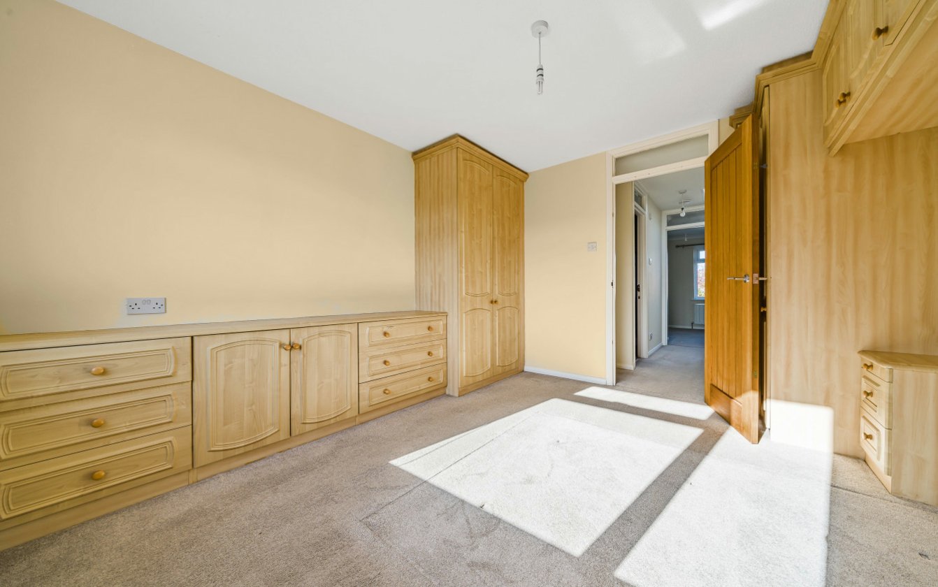 Farm Crescent, Sittingbourne, Kent, ME10, 5113, image-19 - Quealy & Co