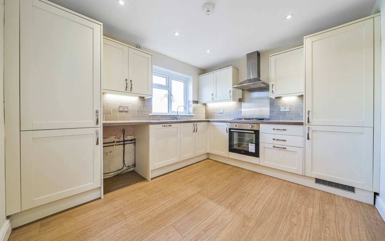 Farm Crescent, Sittingbourne, Kent, ME10, 5113, image-31 - Quealy & Co