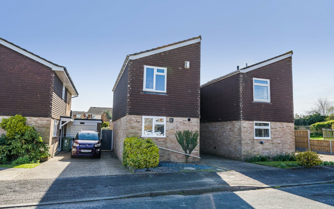Farm Crescent, Sittingbourne, Kent, ME10, 5113, image-38 - Quealy & Co