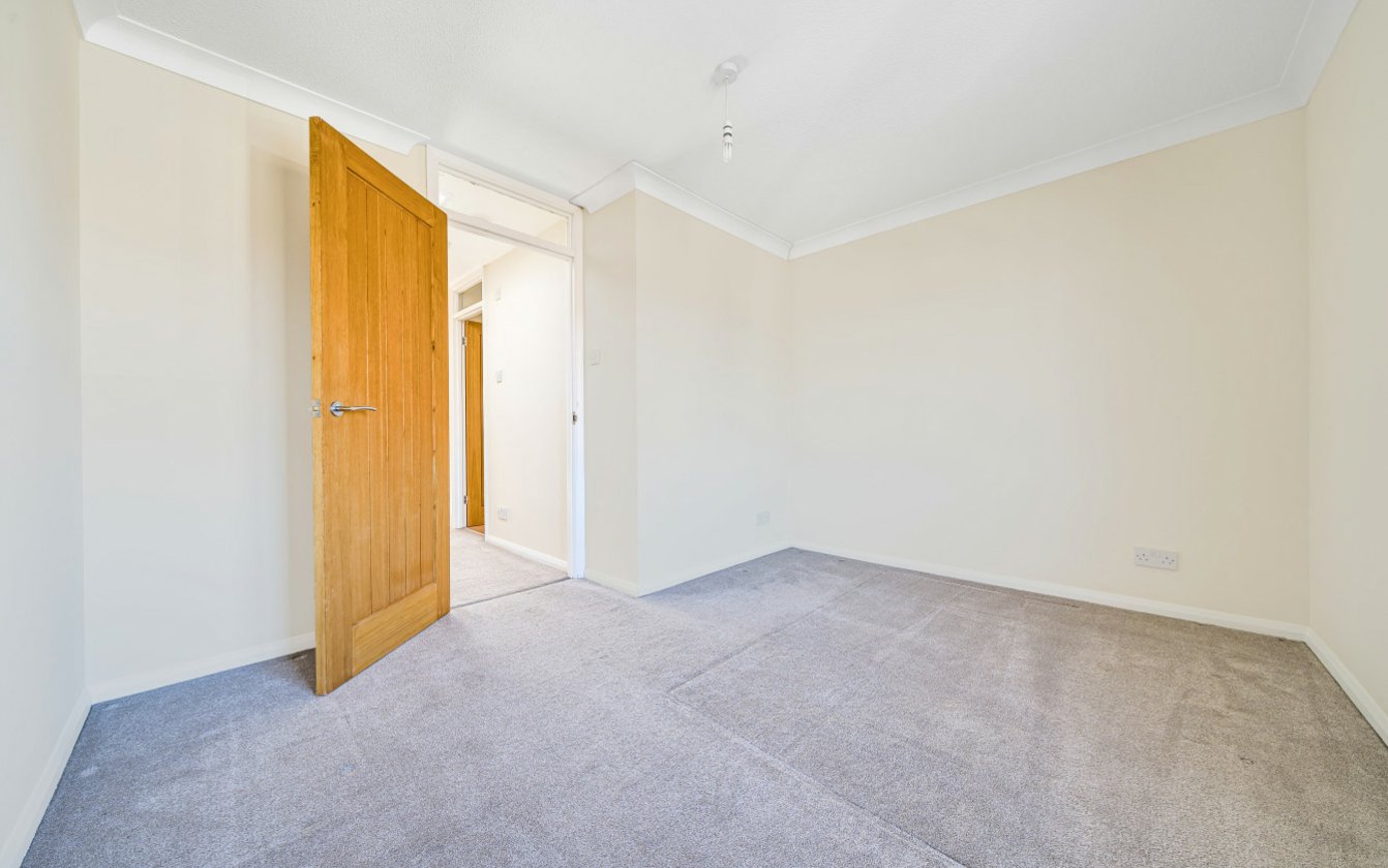 Farm Crescent, Sittingbourne, Kent, ME10, 5113, image-4 - Quealy & Co