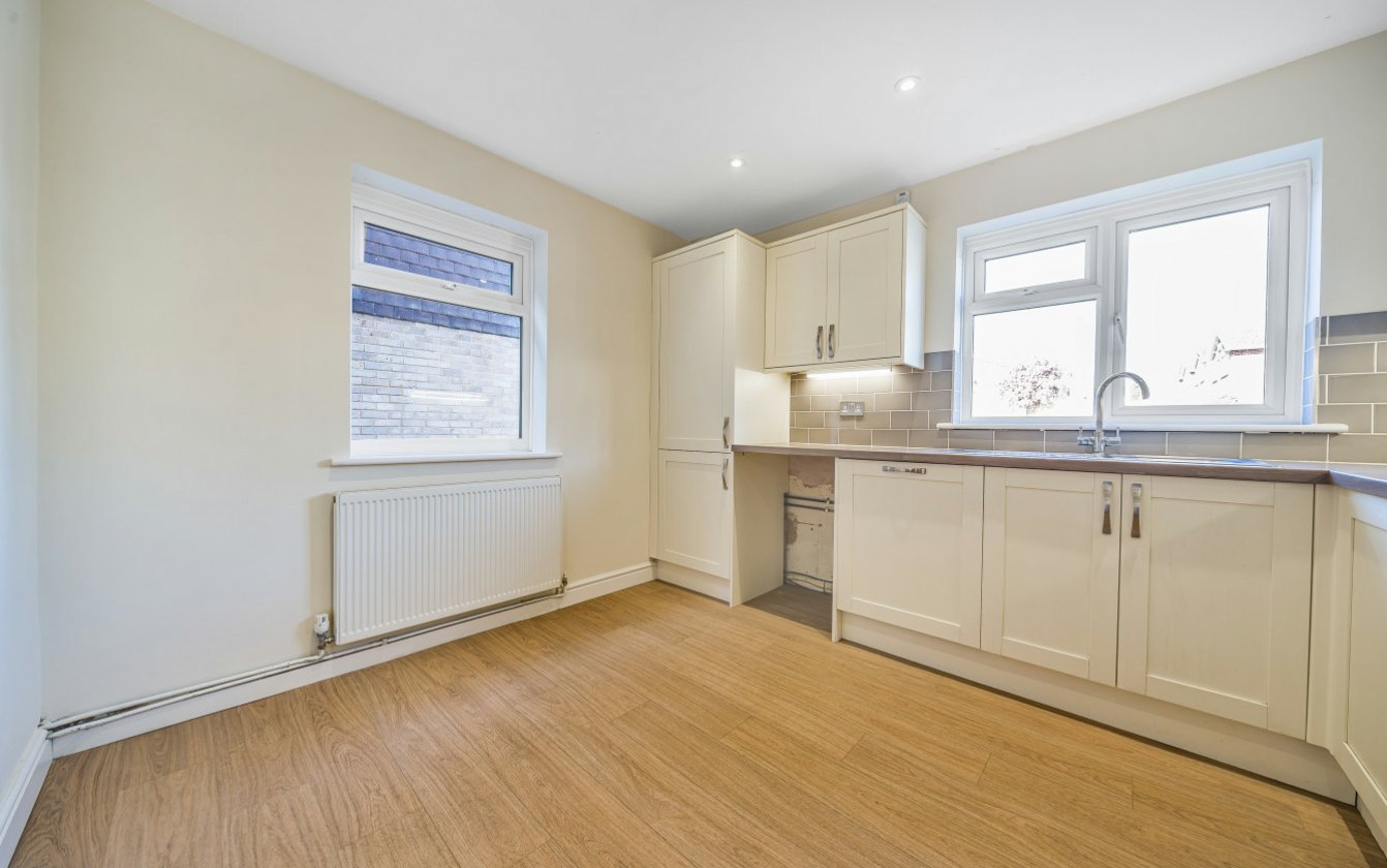 Farm Crescent, Sittingbourne, Kent, ME10, 5113, image-15 - Quealy & Co