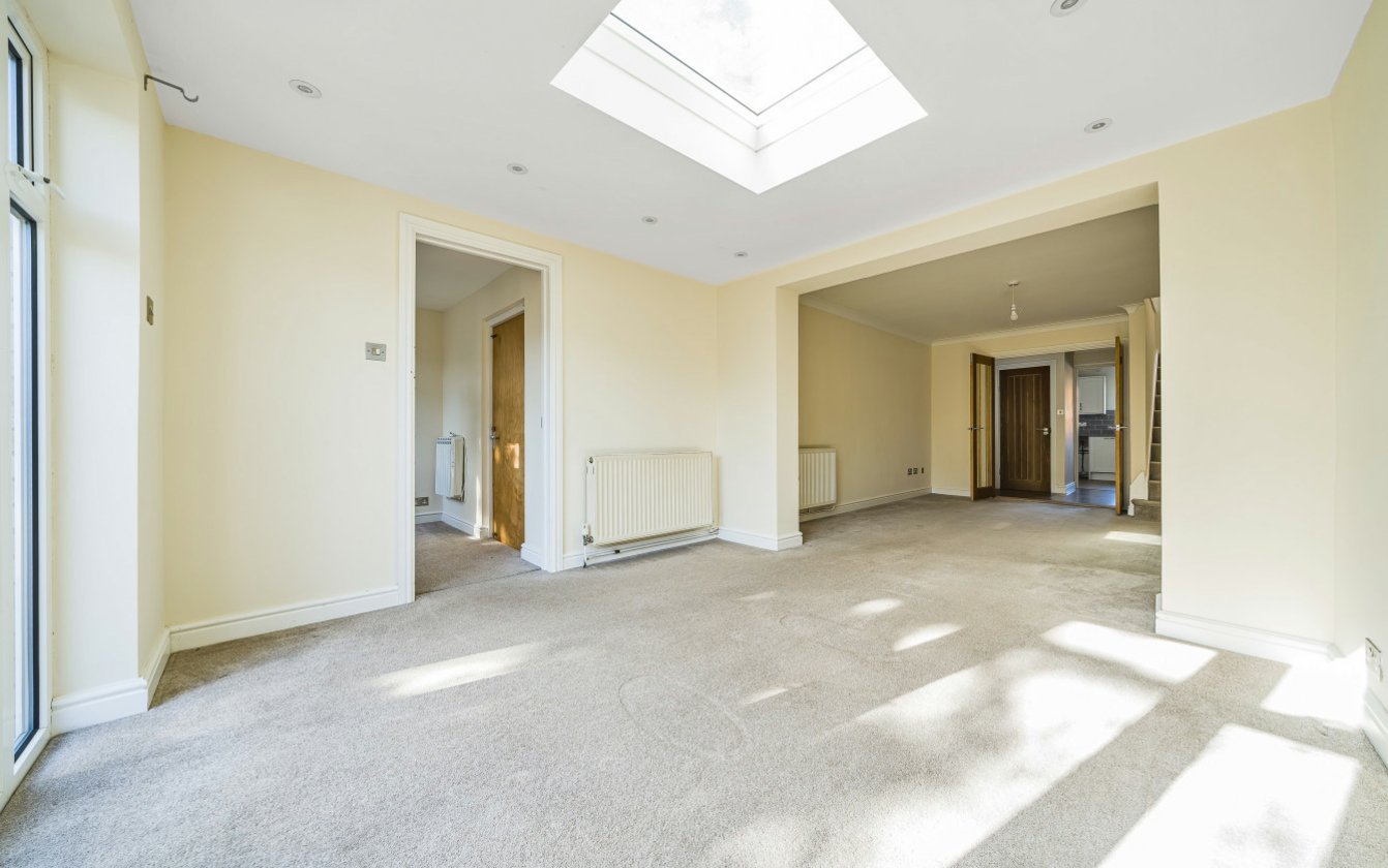 Farm Crescent, Sittingbourne, Kent, ME10, 5113, image-11 - Quealy & Co