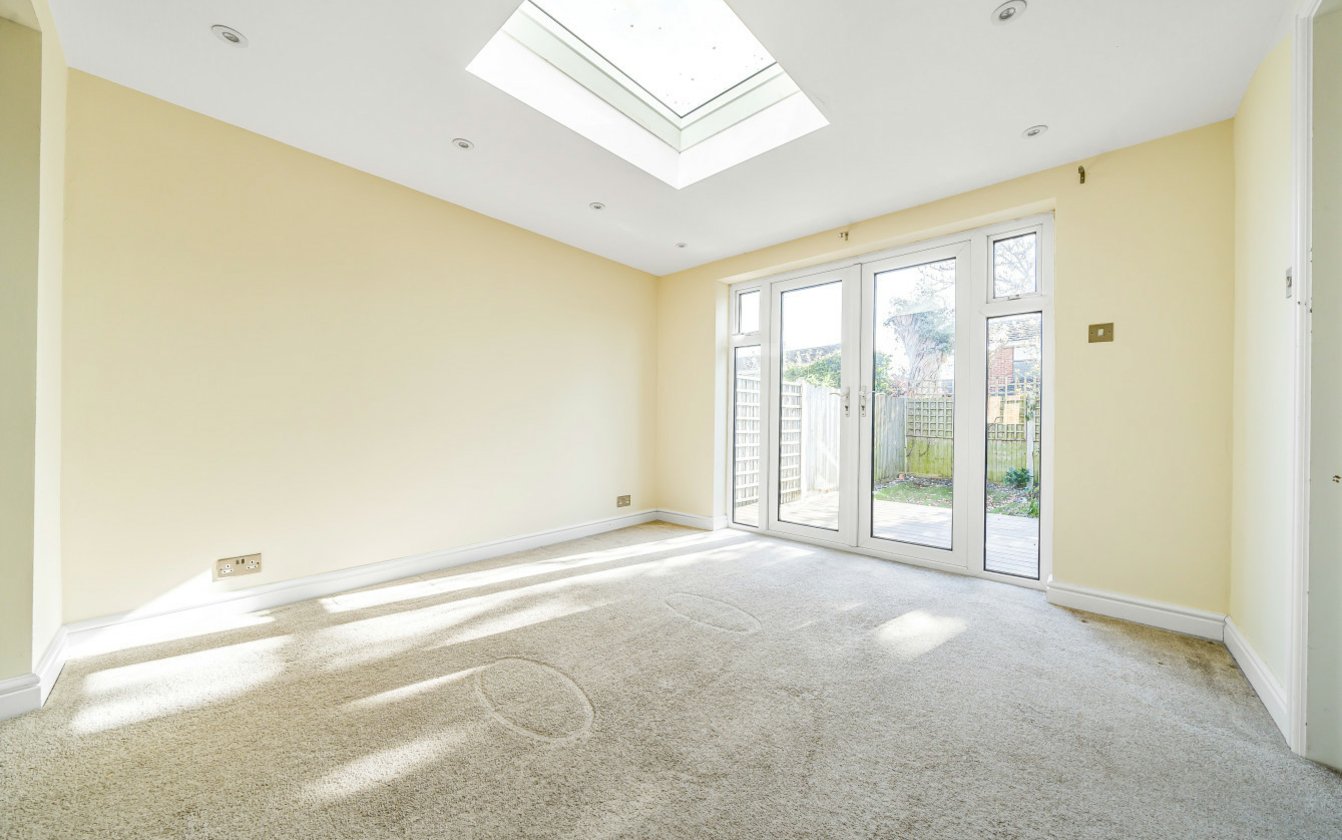 Farm Crescent, Sittingbourne, Kent, ME10, 5113, image-6 - Quealy & Co