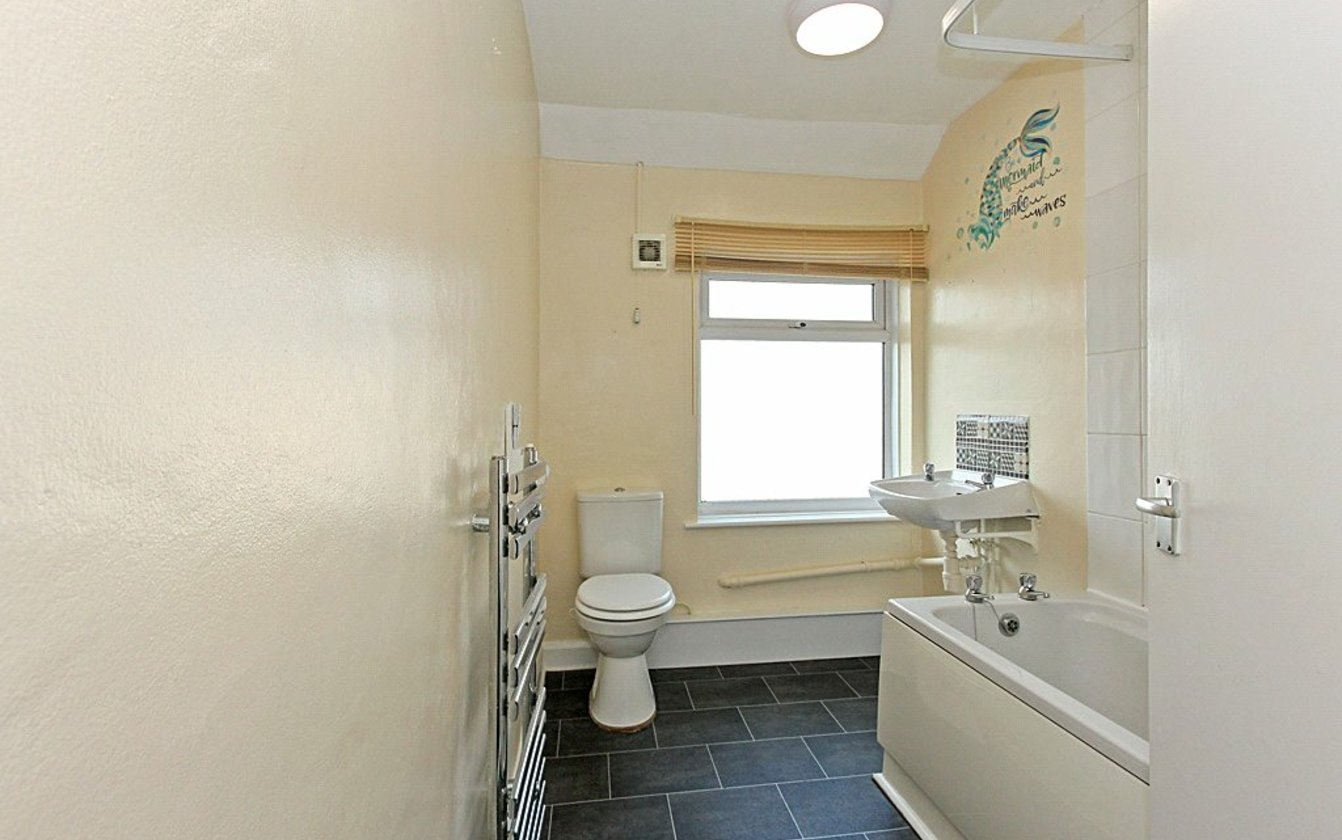 Watling Place, Sittingbourne, Kent, ME10, 5125, image-4 - Quealy & Co
