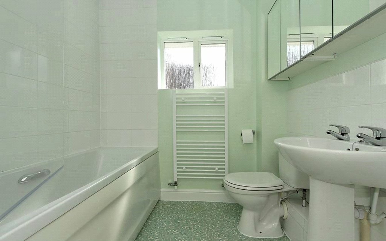 Bluebell Drive, Sittingbourne, Kent, ME10, 5128, image-4 - Quealy & Co