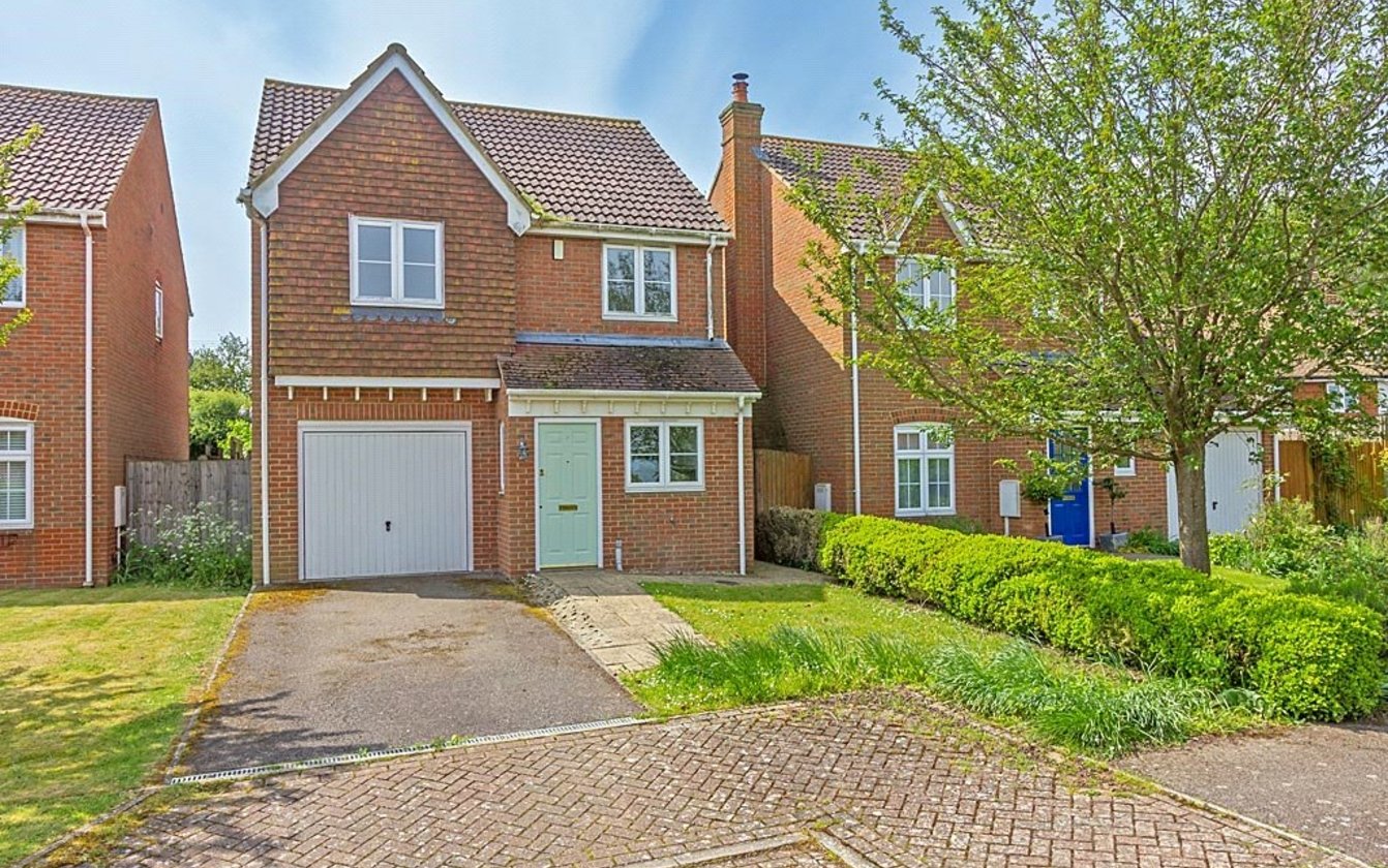 Scoones Close, Bapchild, Sittingbourne, Kent, ME9, 5152, image-1 - Quealy & Co