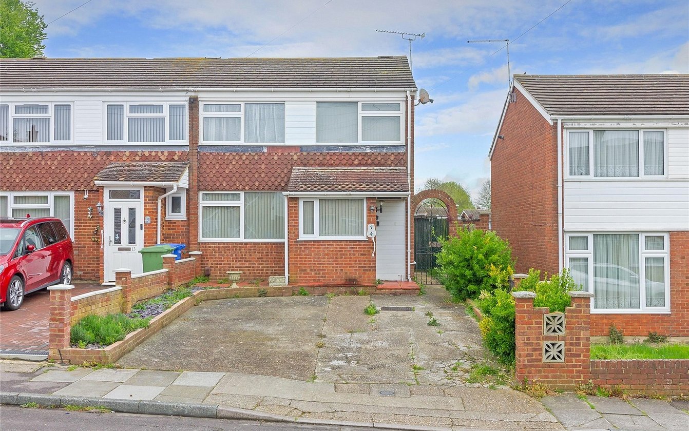 Cedar Close, Sittingbourne, Kent, ME10, 5163, image-1 - Quealy & Co