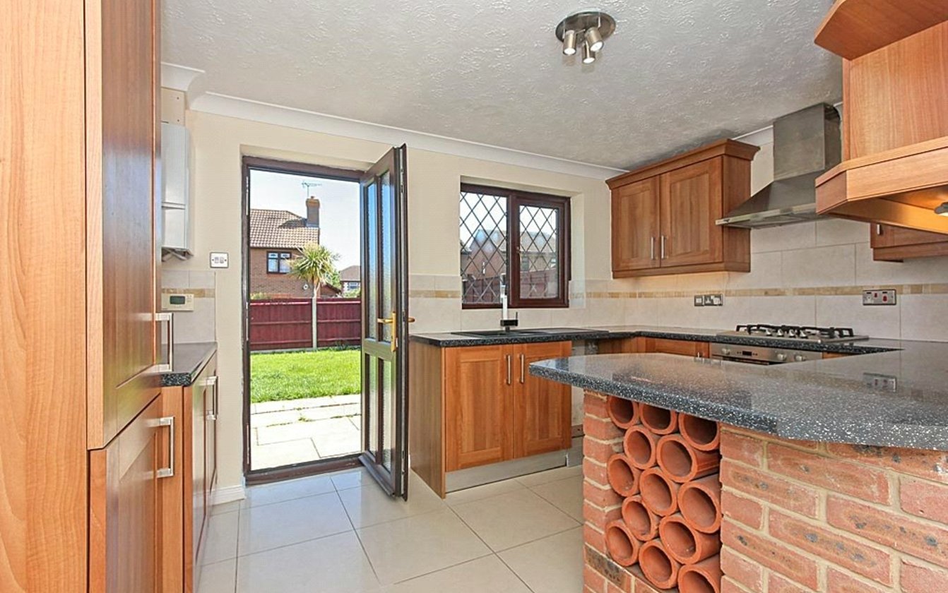 Appleford Drive, Minster on Sea, Sheerness, Kent, ME12, 5167, image-11 - Quealy & Co