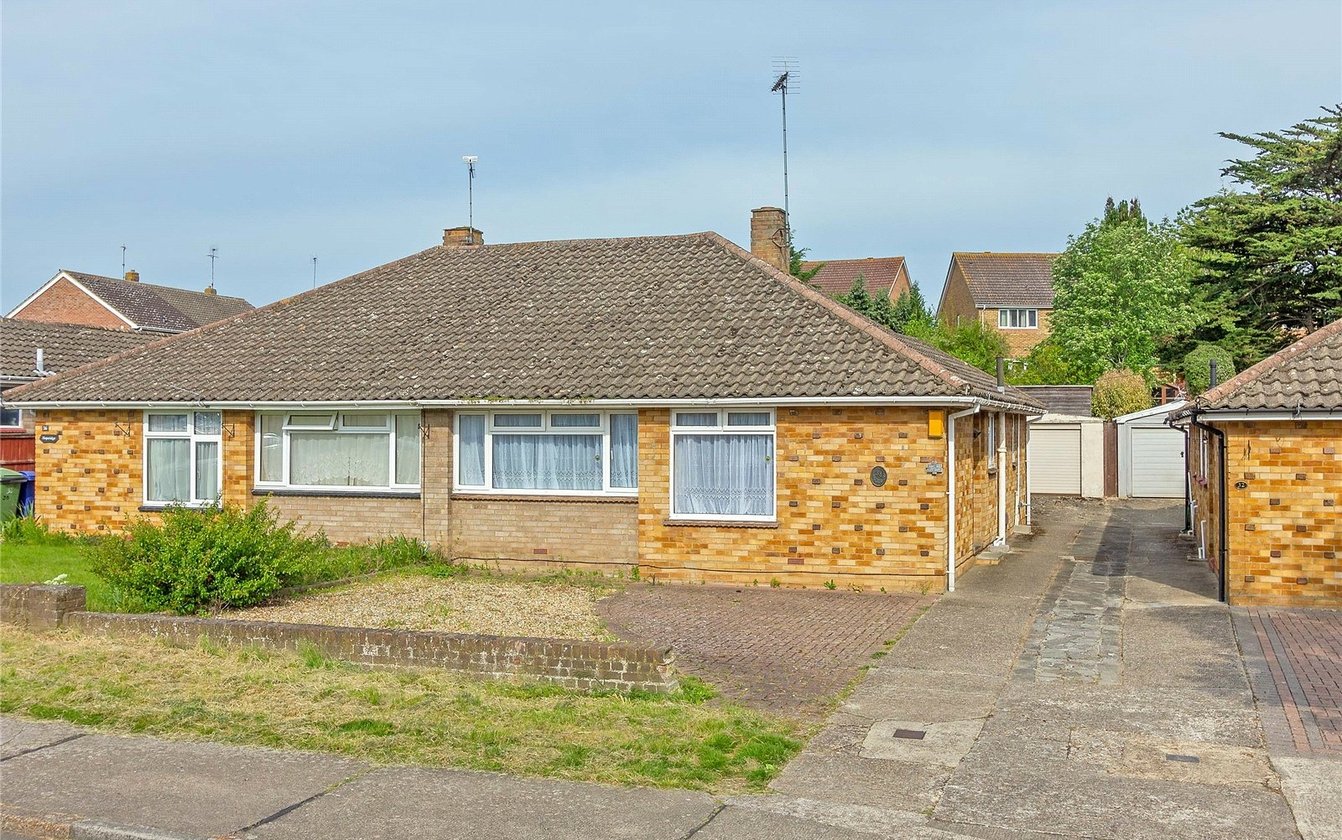Windsor Drive, Sittingbourne, Kent, ME10, 5195, image-1 - Quealy & Co