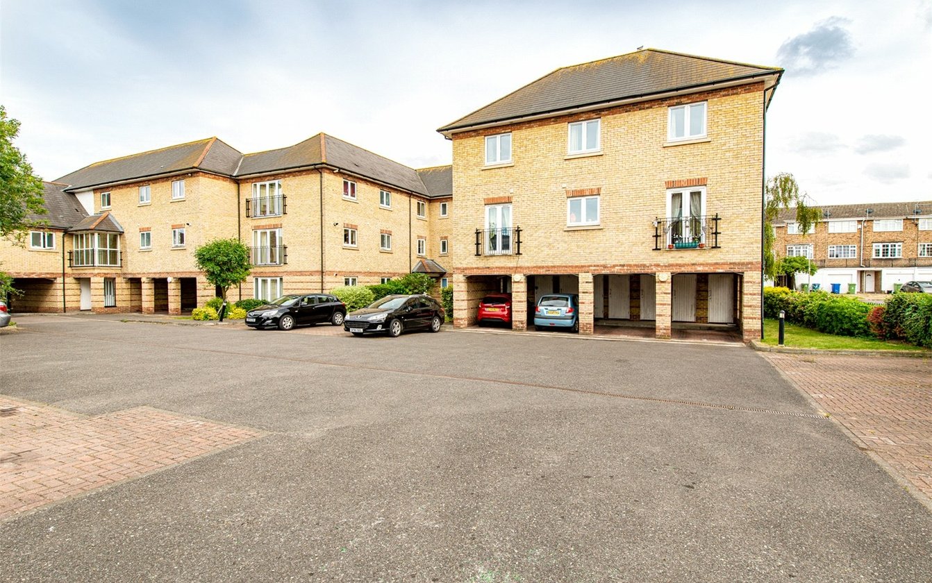 Church Street, Milton Regis, Sittingbourne, Kent, ME10, 5211, image-16 - Quealy & Co
