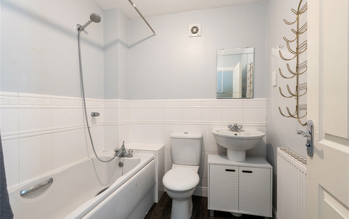 Amethyst Drive, Sittingbourne, Kent, ME10, 5312, image-4 - Quealy & Co