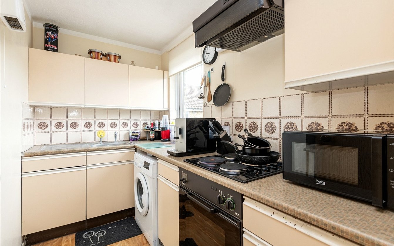Whimbrel Close, Sittingbourne, Kent, ME10, 5377, image-2 - Quealy & Co