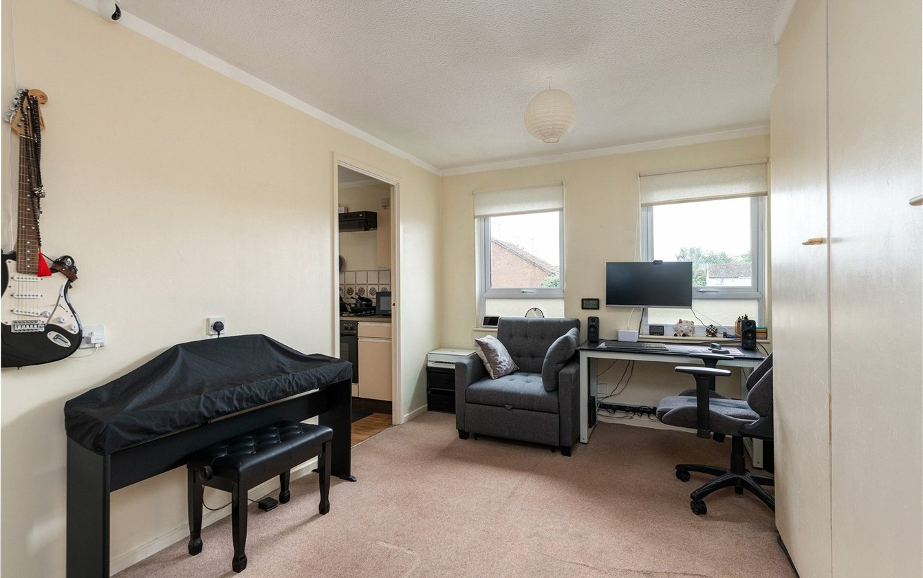 Whimbrel Close, Sittingbourne, Kent, ME10, 5377, image-7 - Quealy & Co