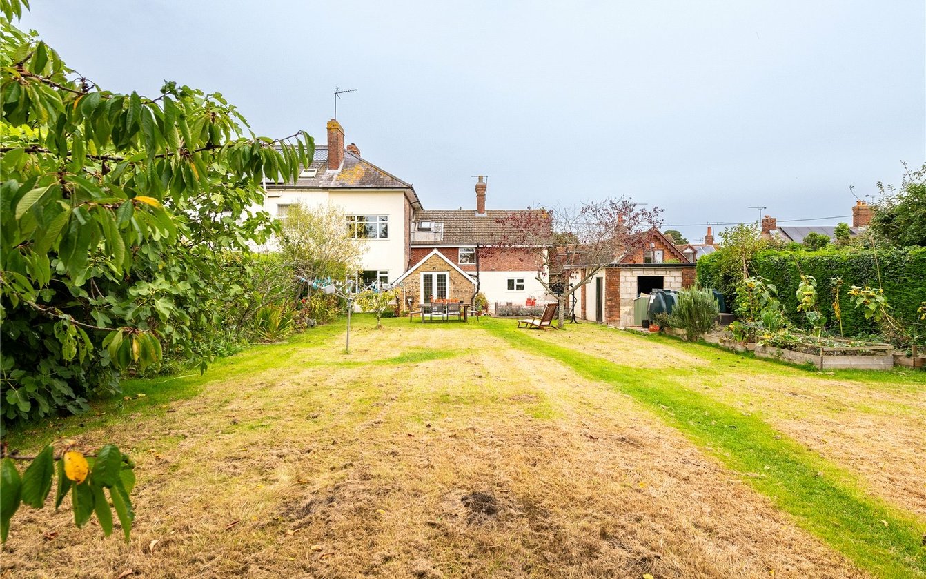 The Street, Frinsted, Sittingbourne, Kent, ME9, 5411, image-23 - Quealy & Co