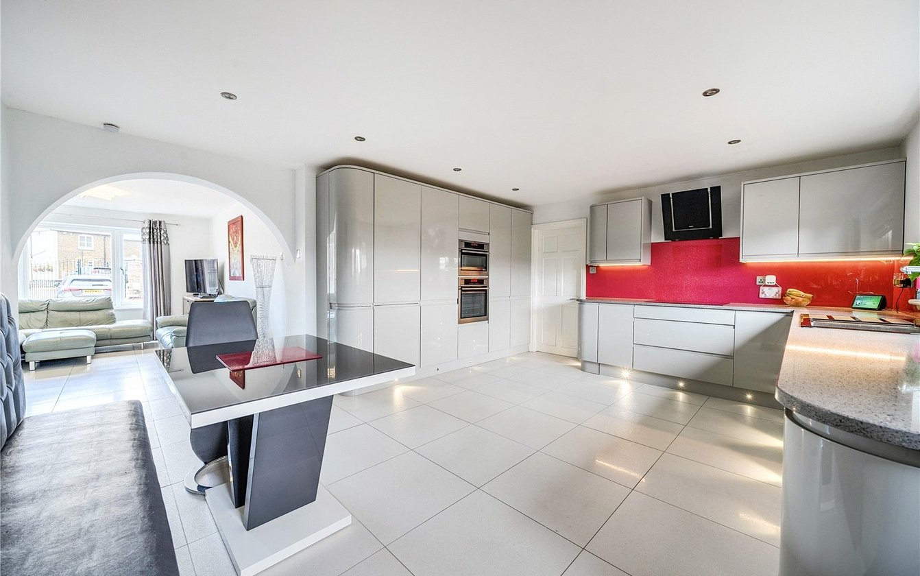 The Street, Upchurch, Sittingbourne, Kent, ME9, 5649, image-5 - Quealy & Co