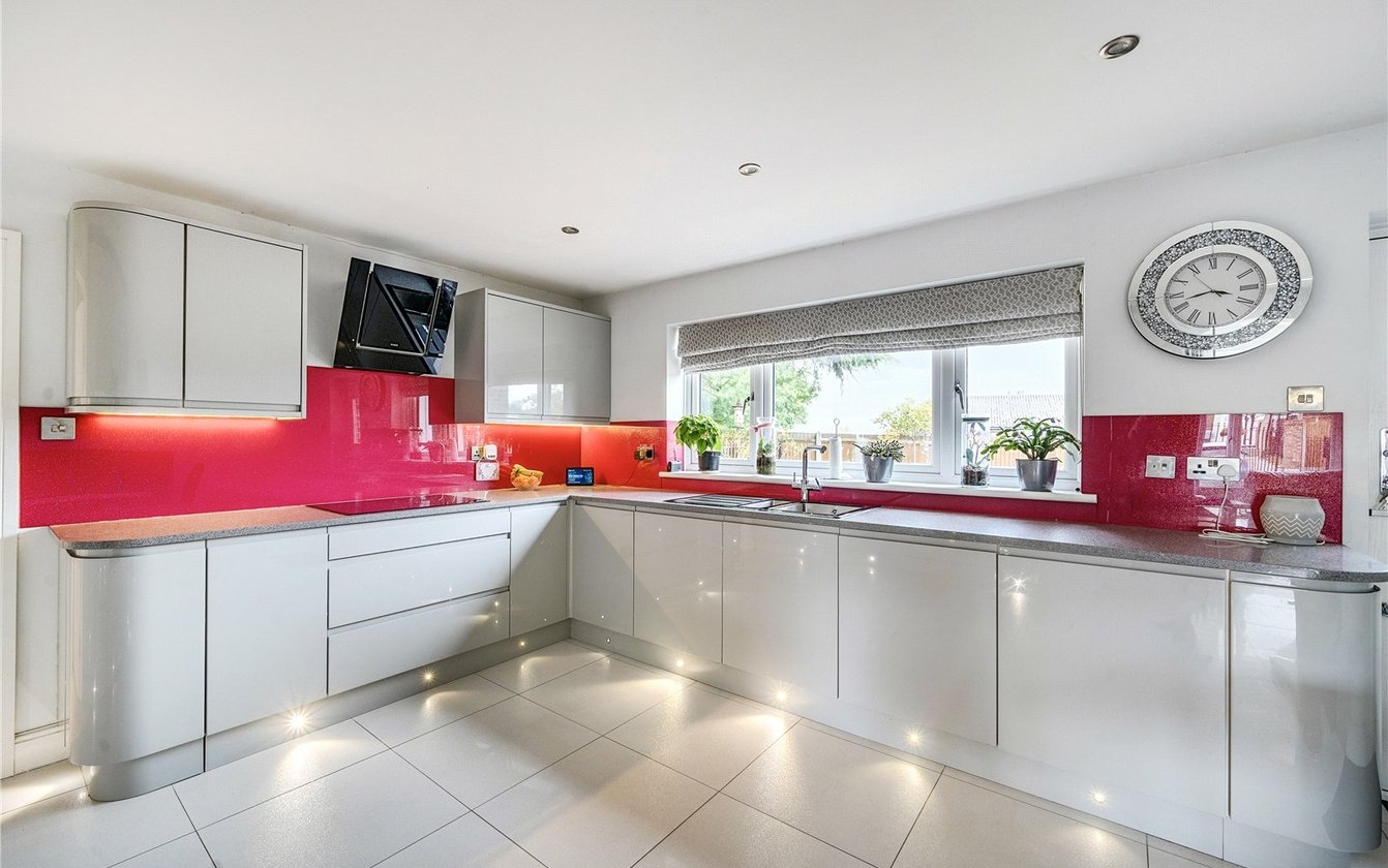 The Street, Upchurch, Sittingbourne, Kent, ME9, 5649, image-13 - Quealy & Co