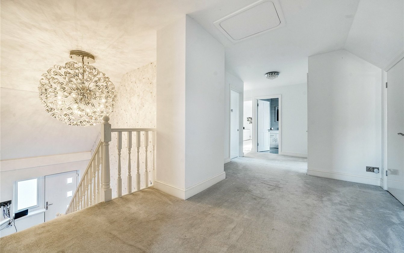 The Street, Upchurch, Sittingbourne, Kent, ME9, 5649, image-16 - Quealy & Co