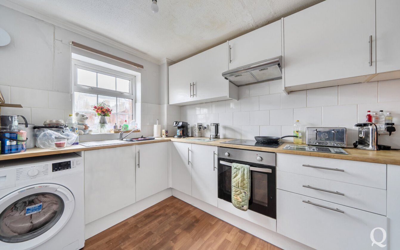 Emerald View, Warden, Sheerness, Kent, ME12, 5666, image-10 - Quealy & Co