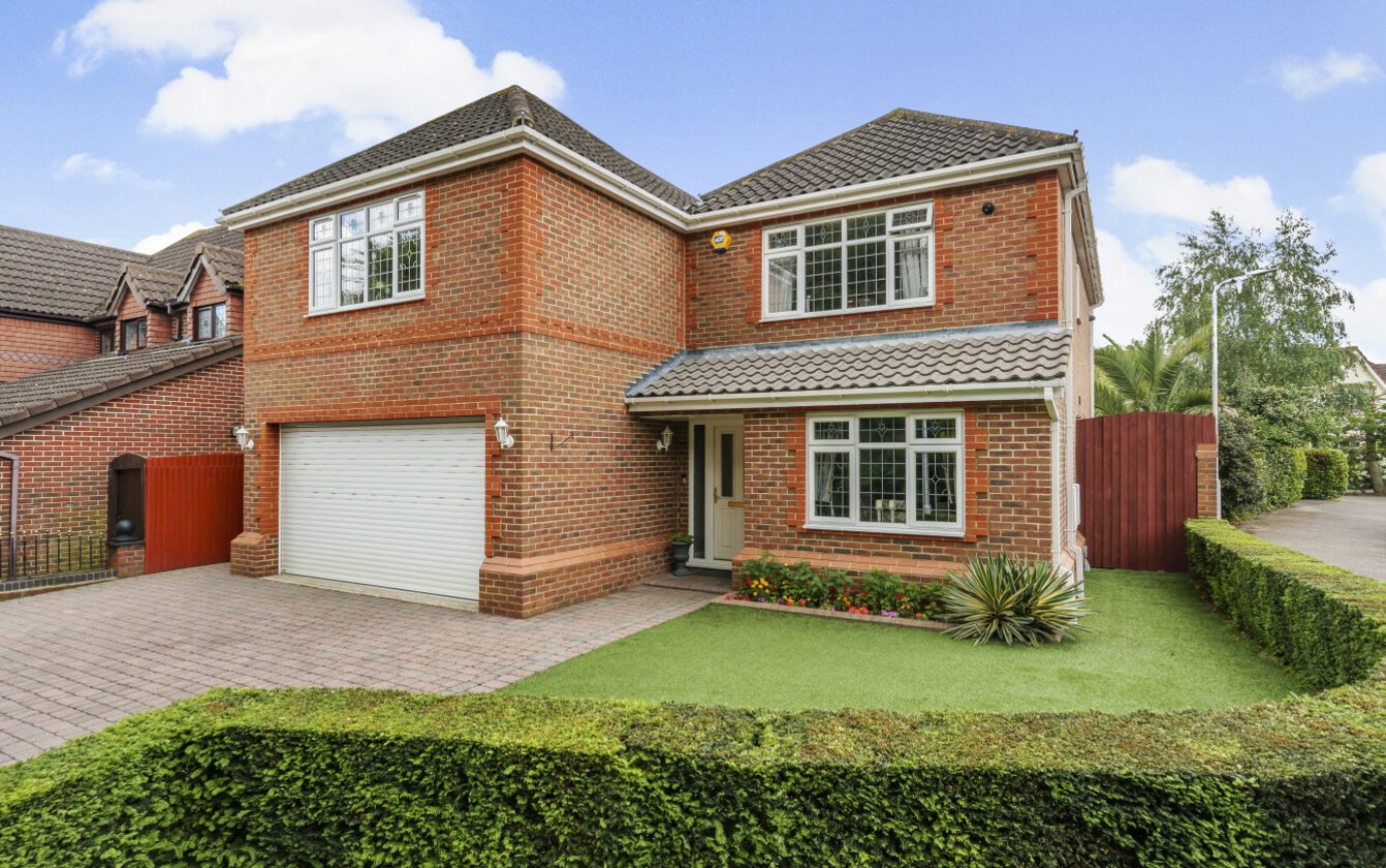 Balas Drive, Sittingbourne, Kent, ME10, 5770, image-1 - Quealy & Co