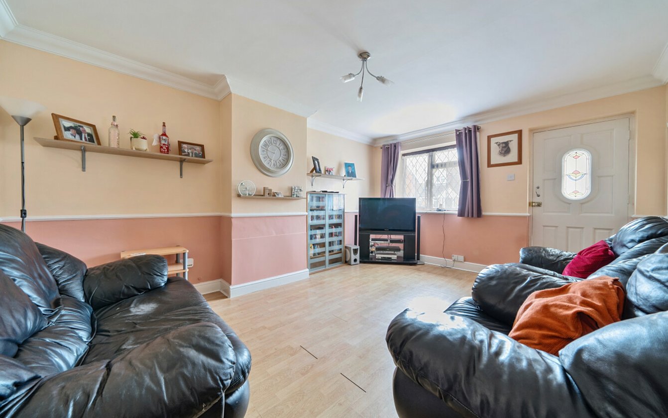 Challenger Close, Sittingbourne, Kent, ME10, 5801, image-2 - Quealy & Co