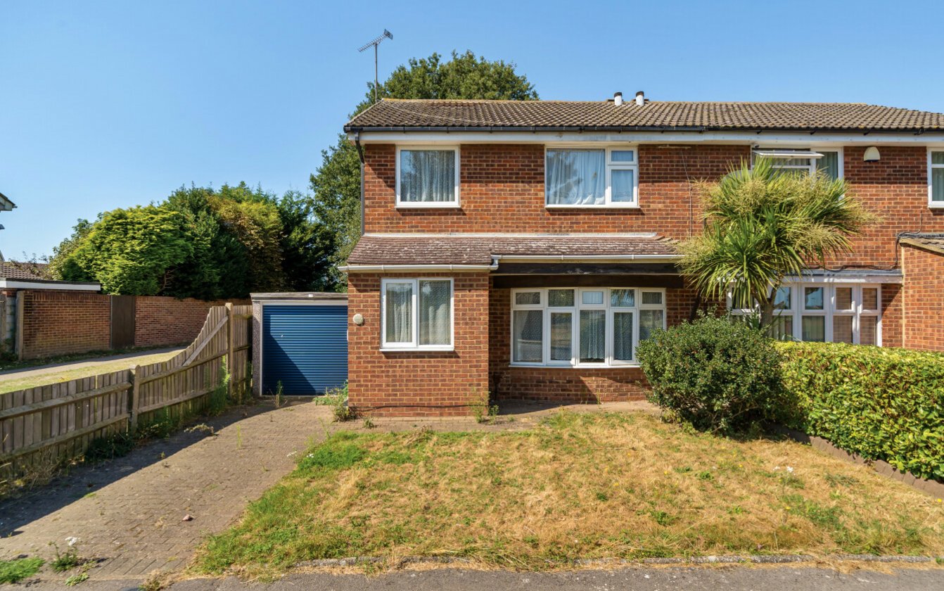 Laxton Way, Sittingbourne, Kent, ME10, 5895, image-1 - Quealy & Co