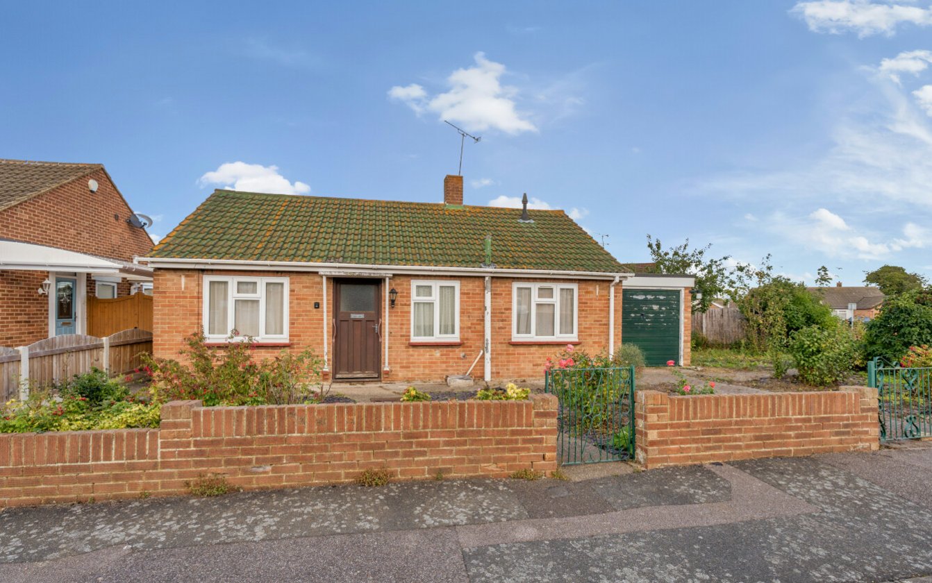 Prentis Close, Sittingbourne, Kent, ME10, 5910, image-1 - Quealy & Co