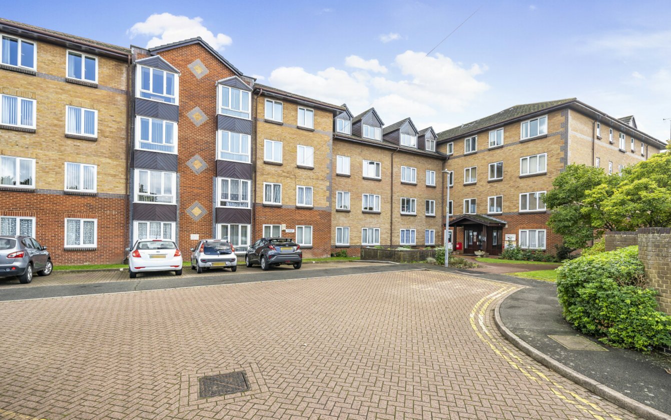 Barkers Court, Sittingbourne, Kent, ME10, 5956, image-15 - Quealy & Co