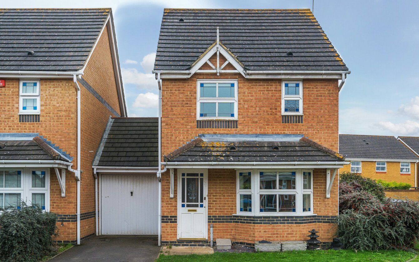 Quickstep Close, Milton Regis, Sittingbourne, Kent, ME10, 5990, image-1 - Quealy & Co