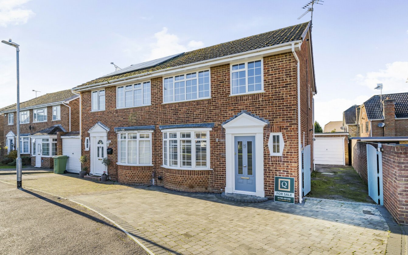 Russell Close, Sittingbourne, Kent, ME10, 6015, image-1 - Quealy & Co