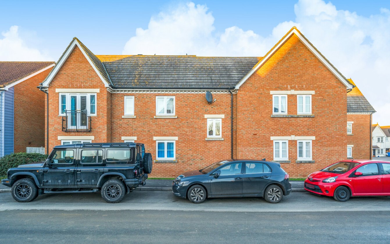 Sanderling Way, Iwade, Sittingbourne, Kent, ME9, 6016, image-16 - Quealy & Co