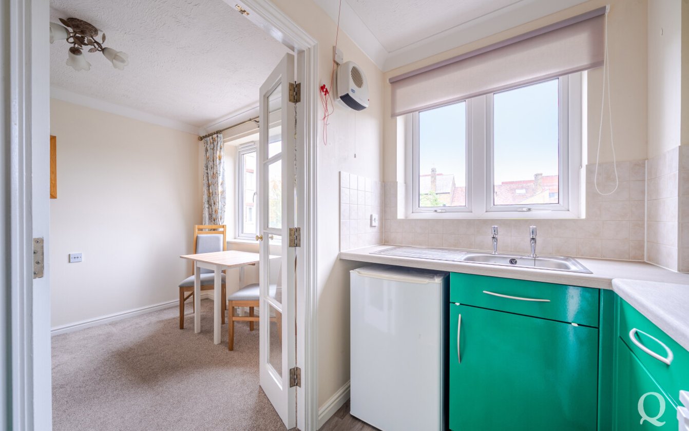 Bell Road, Sittingbourne, Kent, ME10, 6046, image-12 - Quealy & Co