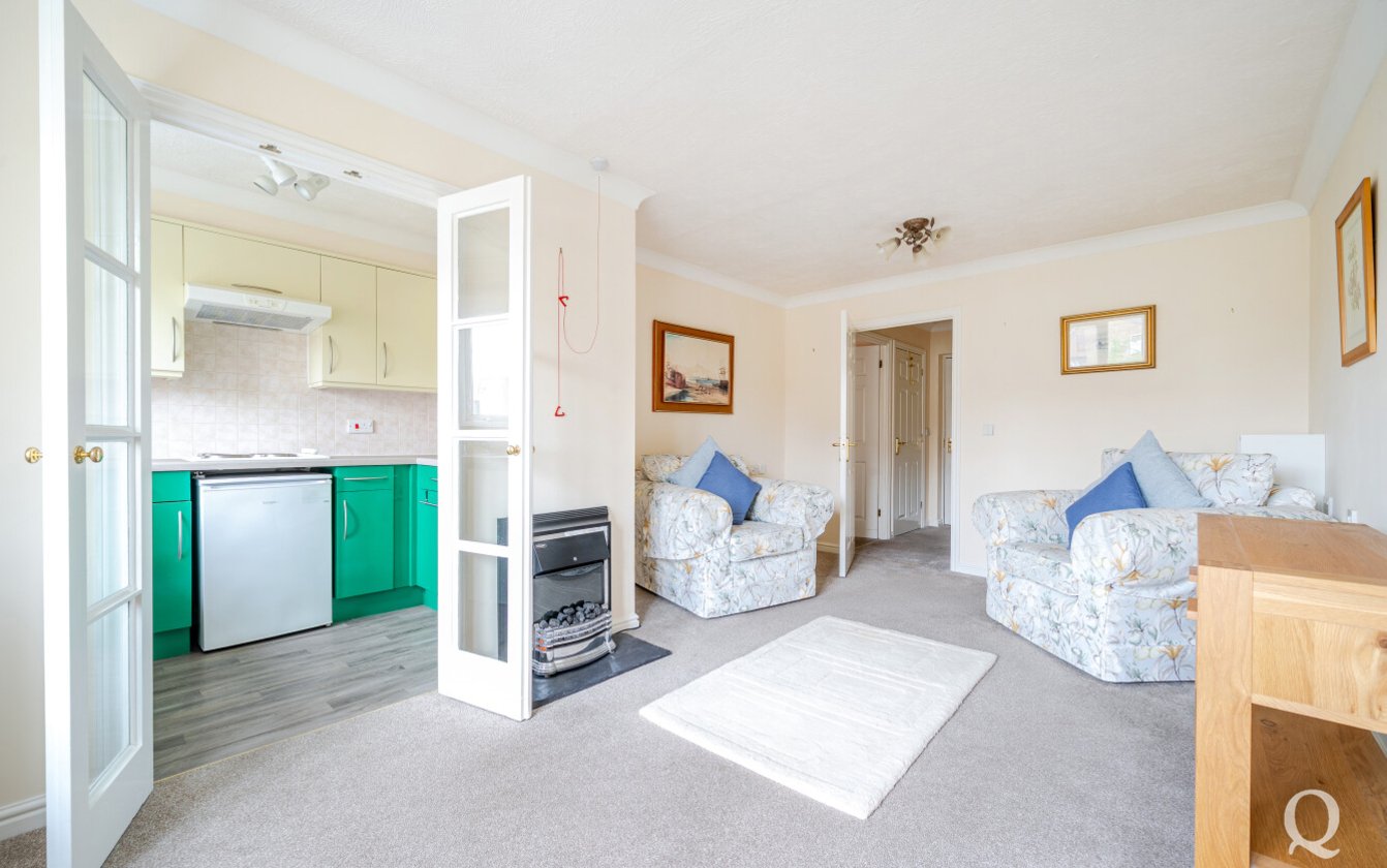 Bell Road, Sittingbourne, Kent, ME10, 6046, image-14 - Quealy & Co