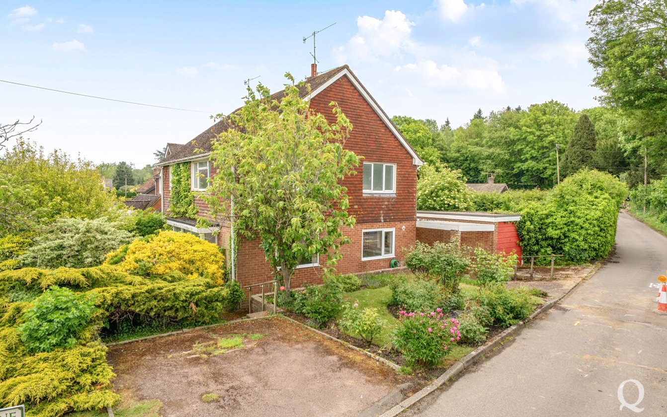 The Street, Newnham, Sittingbourne, Kent, ME9, 6048, image-1 - Quealy & Co