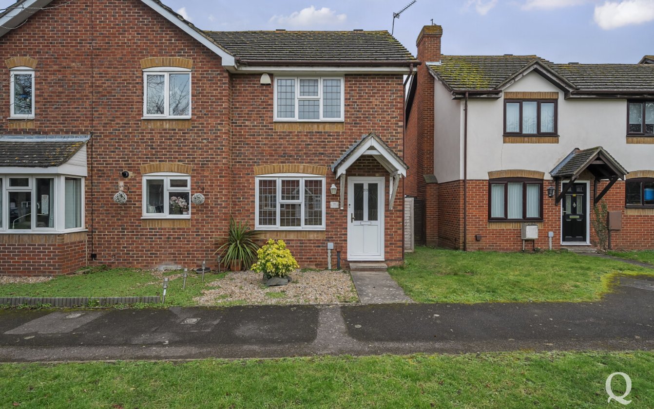 Vaughan Drive, Kemsley, Sittingbourne, Kent, ME10, 6069, image-1 - Quealy & Co