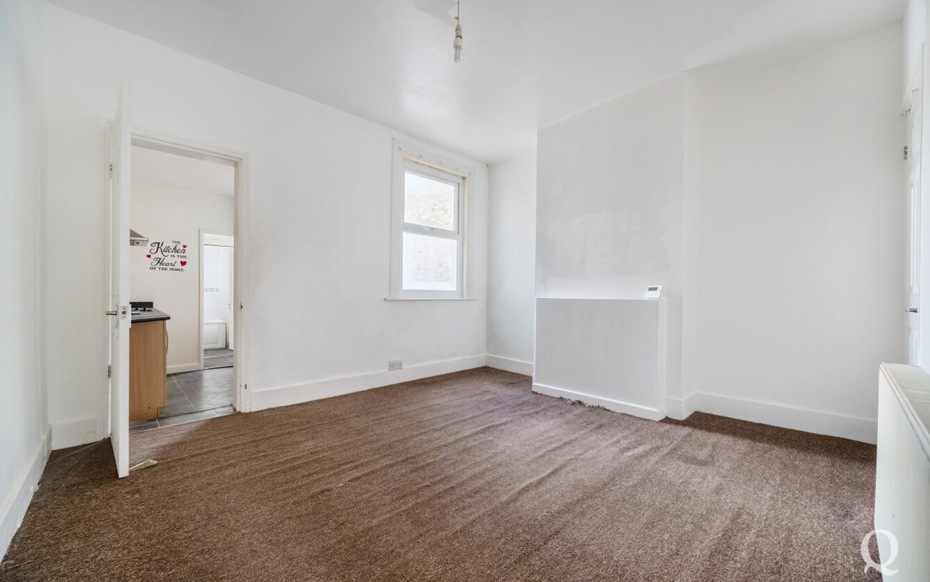 Ufton Lane, Sittingbourne, Kent, ME10, 6085, image-11 - Quealy & Co