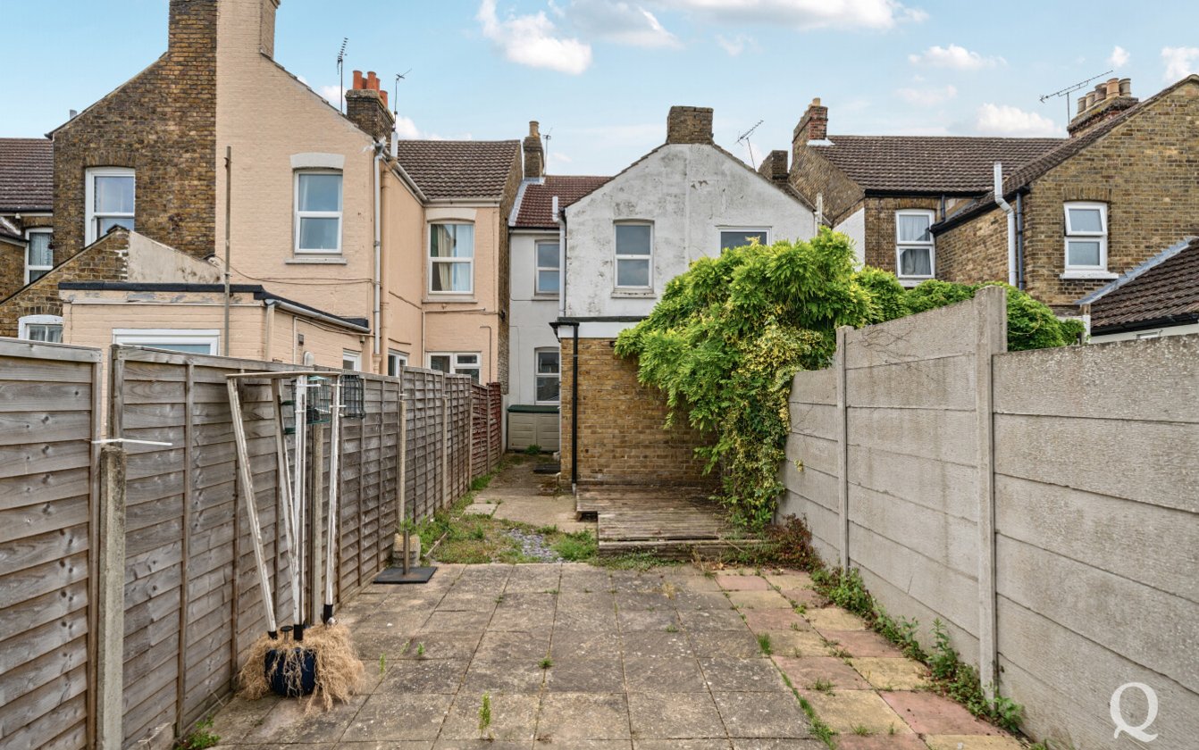 Ufton Lane, Sittingbourne, Kent, ME10, 6085, image-8 - Quealy & Co