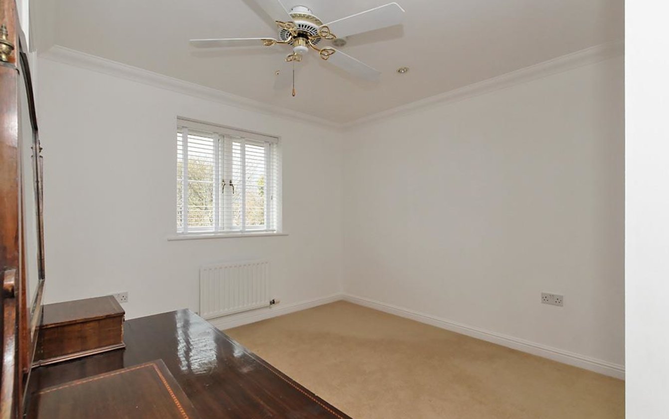 Dental Close, Sittingbourne, Kent, ME10, 609, image-26 - Quealy & Co