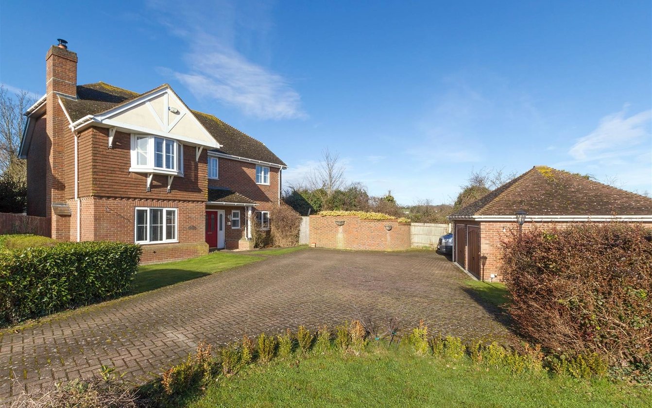 Dental Close, Sittingbourne, Kent, ME10, 609, image-1 - Quealy & Co