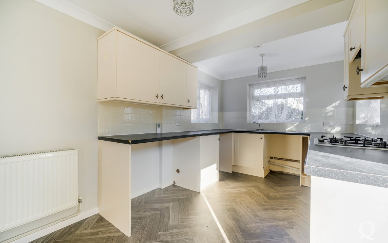 Gerrards Drive, Sittingbourne, Kent, ME10, 6126, image-13 - Quealy & Co