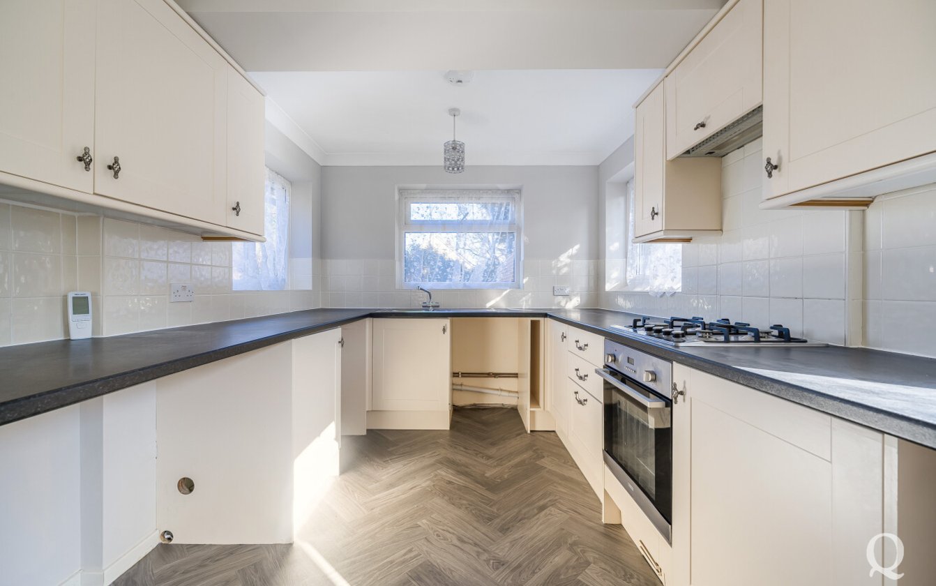Gerrards Drive, Sittingbourne, Kent, ME10, 6126, image-3 - Quealy & Co