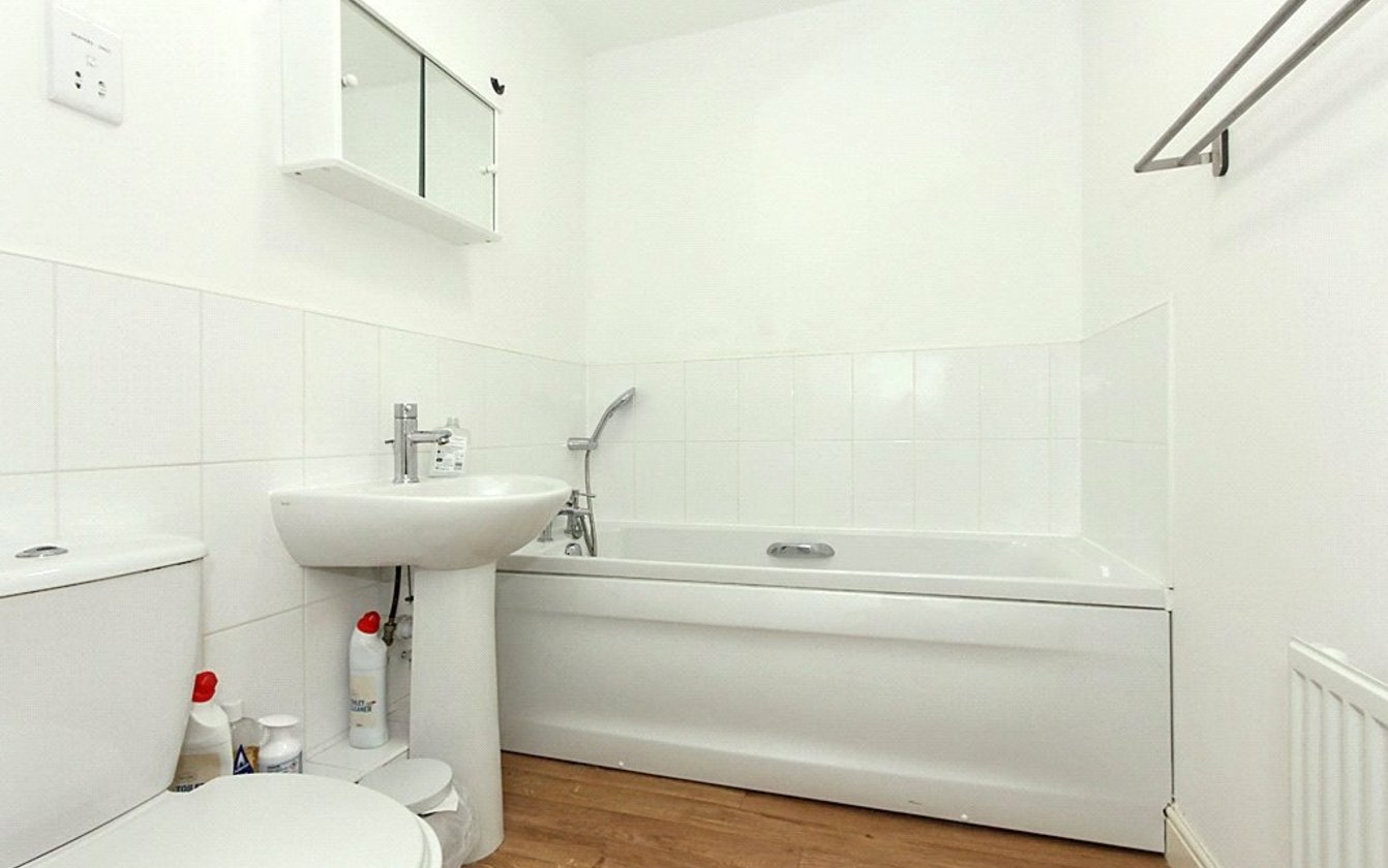 Bluebell Drive, Sittingbourne, Kent, ME10, 6137, image-7 - Quealy & Co