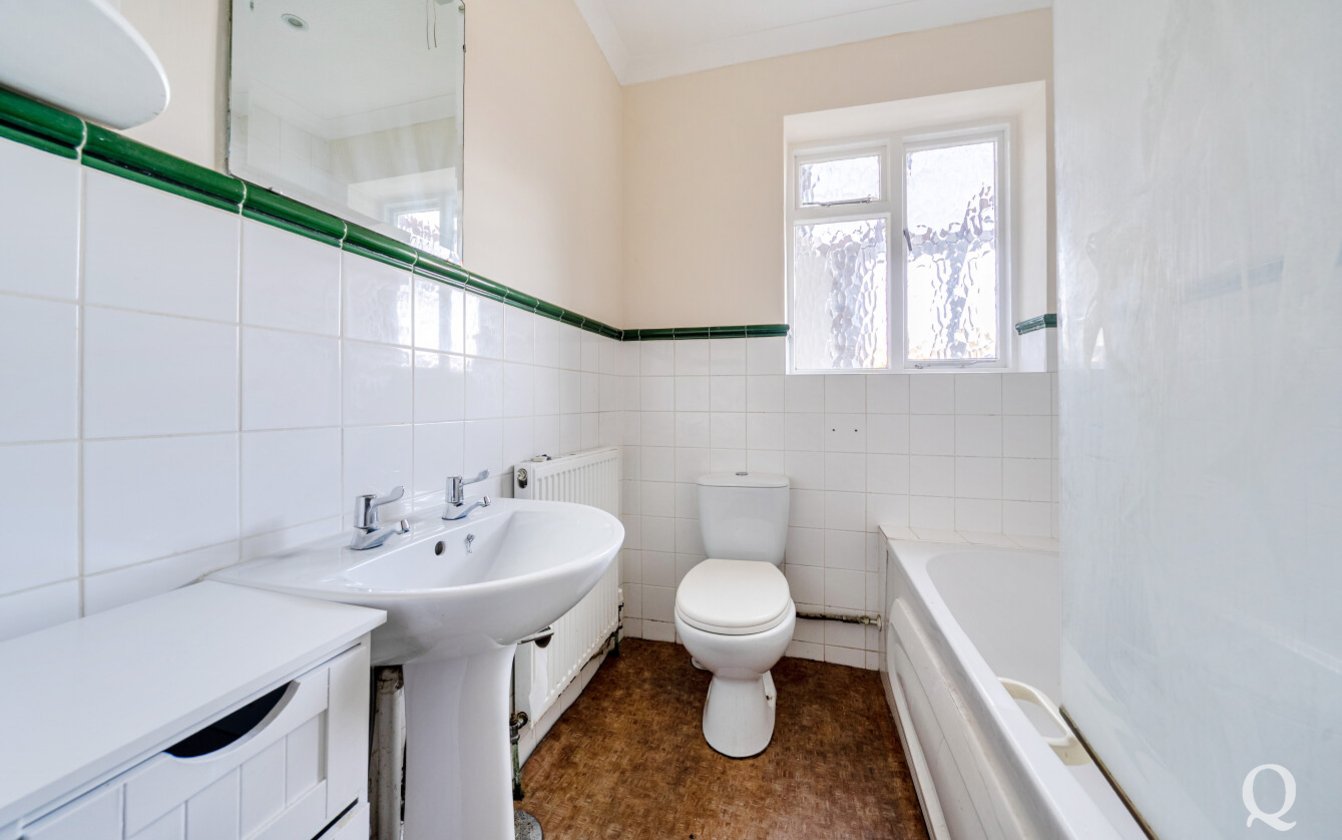 College Road, Sittingbourne, Kent, ME10, 6161, image-6 - Quealy & Co