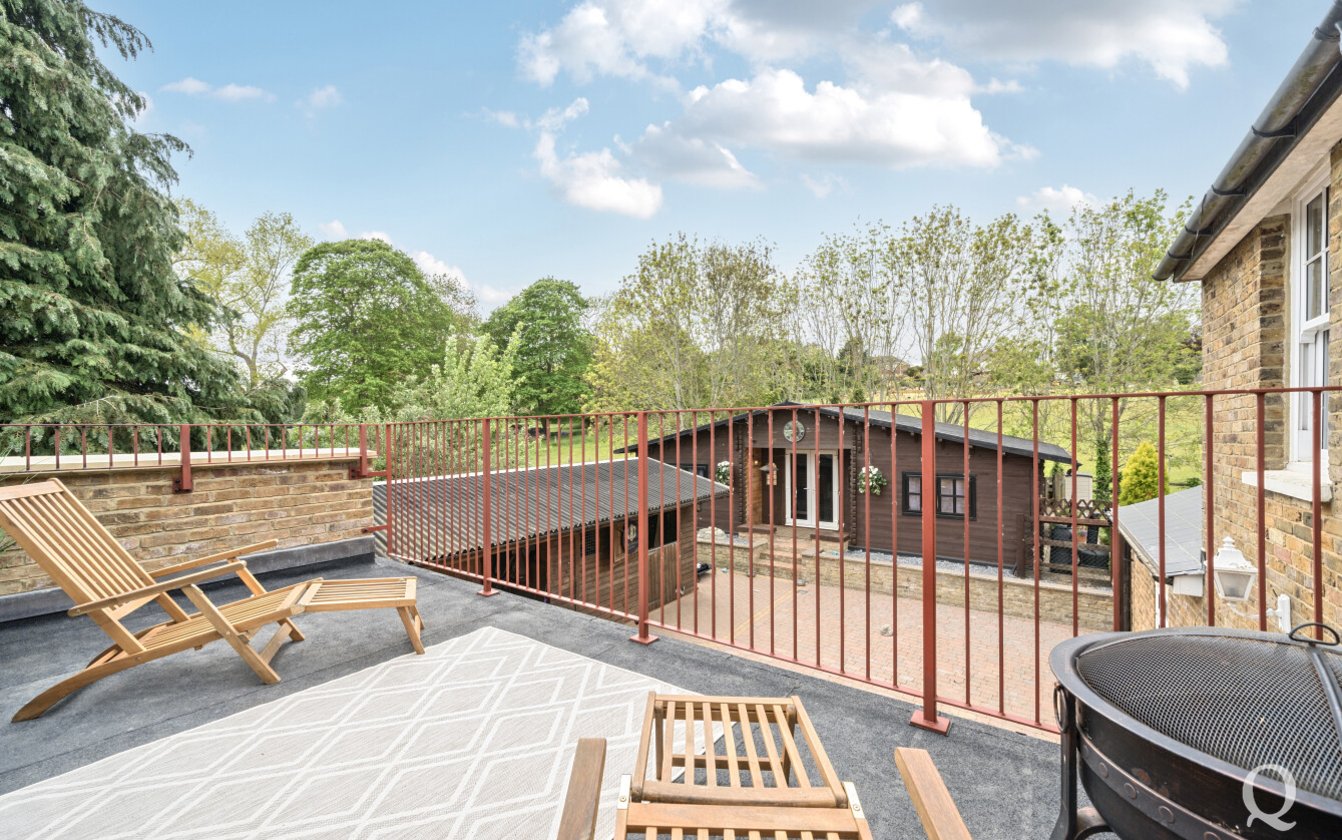 Lower Hartlip Road, Hartlip, Sittingbourne, Kent, ME9, 6185, image-14 - Quealy & Co