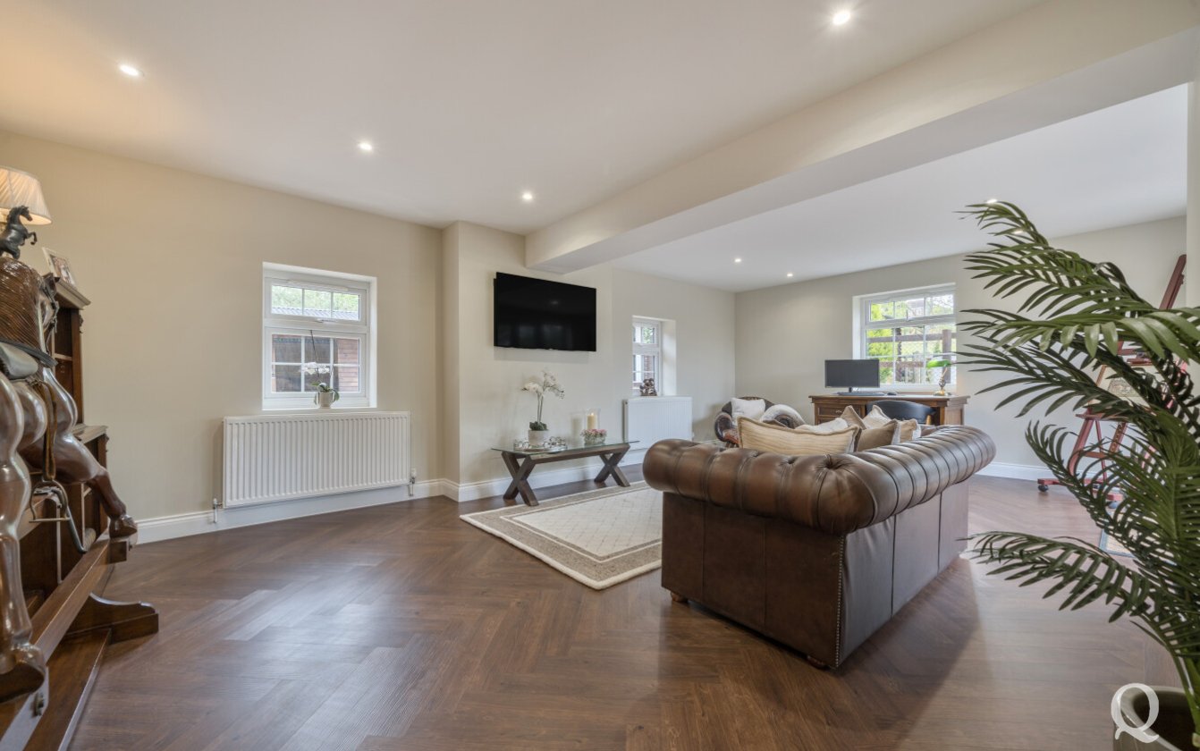 Lower Hartlip Road, Hartlip, Sittingbourne, Kent, ME9, 6185, image-5 - Quealy & Co