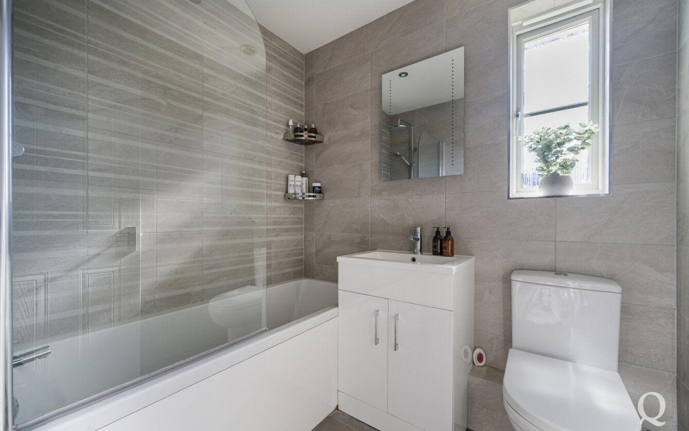 Olivine Close, Sittingbourne, Kent, ME10, 6195, image-7 - Quealy & Co