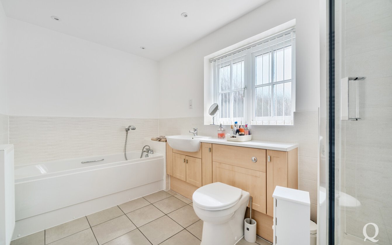 Hustlings Drive, Eastchurch, Sheerness, Kent, ME12, 6239, image-17 - Quealy & Co